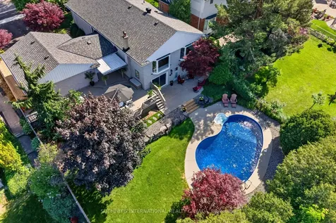 1115 Havendale Boulevard Burlington ON L7P 3E2