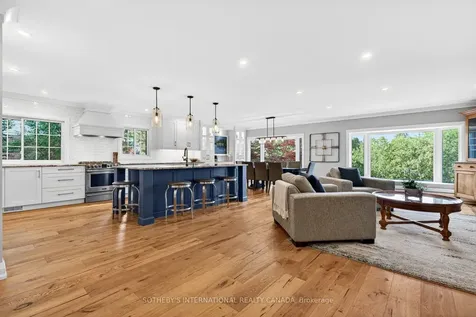 1115 Havendale Boulevard Burlington ON L7P 3E2