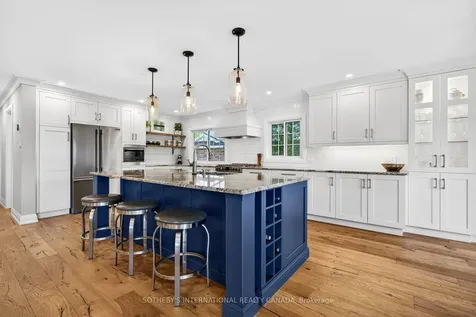 1115 Havendale Boulevard Burlington ON L7P 3E2
