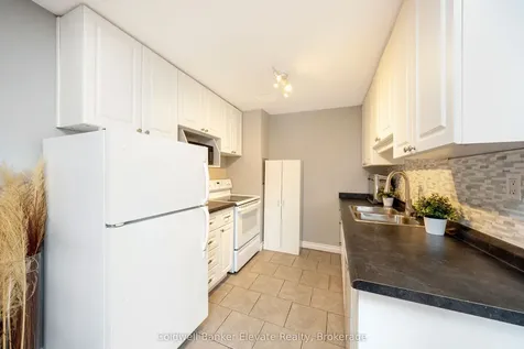 49 Park Avenue Halton Hills ON L7G 3H9