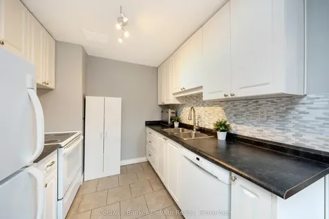 49 Park Avenue Halton Hills ON L7G 3H9