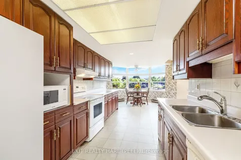 58 Church Street E Brampton ON L6V 4A8