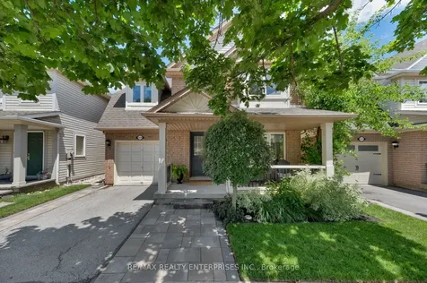 2279 Pathfinder Drive Burlington ON L7L 6N1