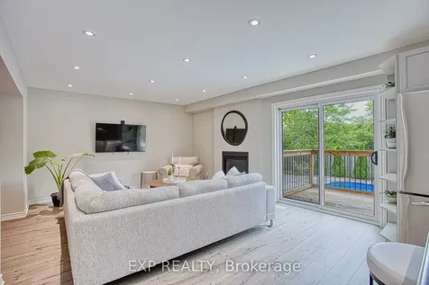 1340 Monmouth Drive Burlington ON L7P 3J6
