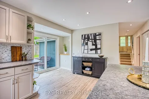 1340 Monmouth Drive Burlington ON L7P 3J6