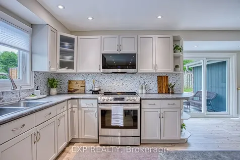 1340 Monmouth Drive Burlington ON L7P 3J6