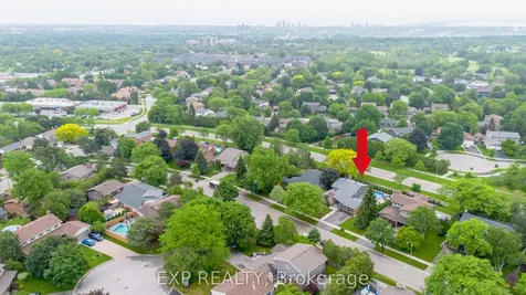 1340 Monmouth Drive Burlington ON L7P 3J6