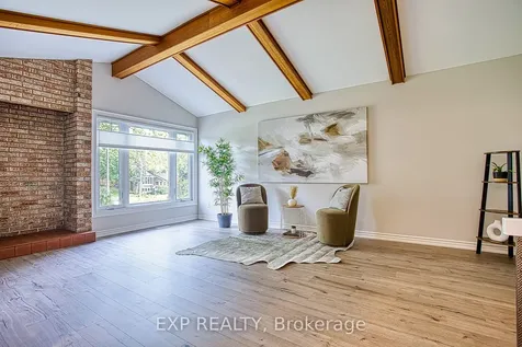 1340 Monmouth Drive Burlington ON L7P 3J6