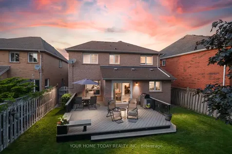 5 Curry Crescent Halton Hills ON L7G 5L4