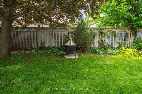 5 Curry Crescent Halton Hills ON L7G 5L4