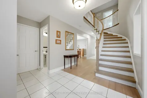 5 Curry Crescent Halton Hills ON L7G 5L4