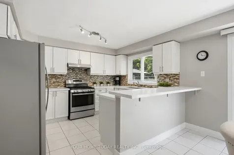 5 Curry Crescent Halton Hills ON L7G 5L4