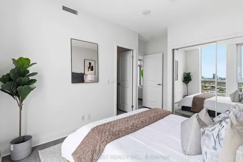 15 Zorra Street Toronto ON M8Z 0C1