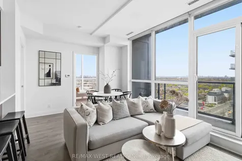 15 Zorra Street Toronto ON M8Z 0C1