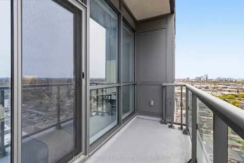 15 Zorra Street Toronto ON M8Z 0C1