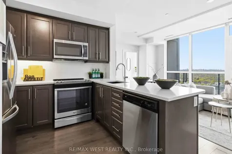 15 Zorra Street Toronto ON M8Z 0C1
