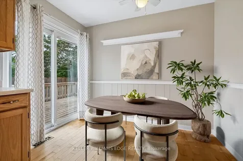 668 Bridle Wood Burlington ON L7L 4E1