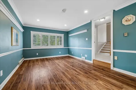 668 Bridle Wood Burlington ON L7L 4E1