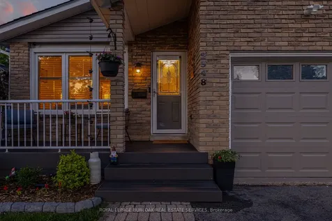 2348 Malcolm Crescent Burlington ON L7P 4H4
