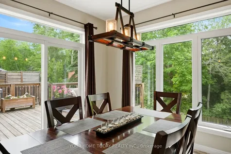 8 Trinity Court Halton Hills ON L7J 0A2