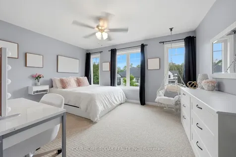 8 Trinity Court Halton Hills ON L7J 0A2