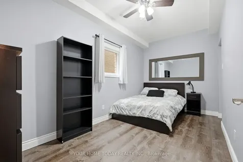8 Trinity Court Halton Hills ON L7J 0A2