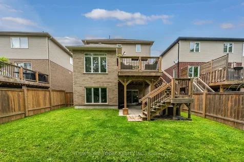 8 Trinity Court Halton Hills ON L7J 0A2