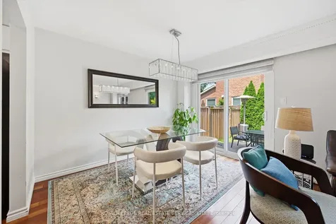 1156 Potters Wheel Crescent Oakville ON L6M 1J2