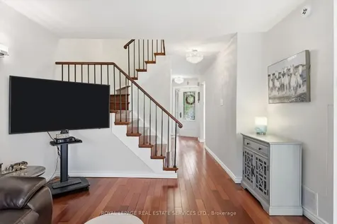 1156 Potters Wheel Crescent Oakville ON L6M 1J2