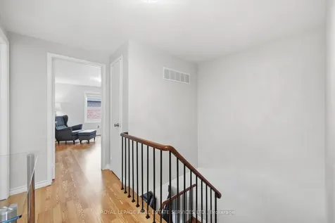 1156 Potters Wheel Crescent Oakville ON L6M 1J2