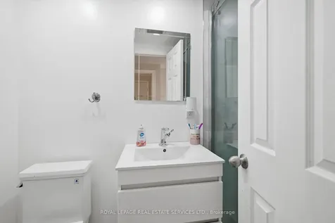 1156 Potters Wheel Crescent Oakville ON L6M 1J2