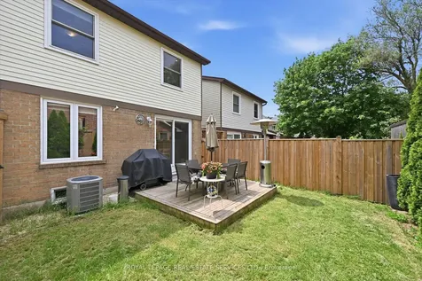 1156 Potters Wheel Crescent Oakville ON L6M 1J2