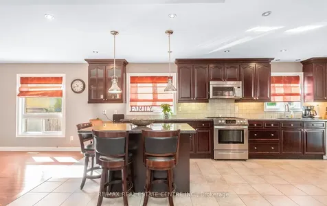 6522 Edenwood Drive Mississauga ON L5N 3L6