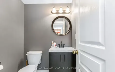 6522 Edenwood Drive Mississauga ON L5N 3L6