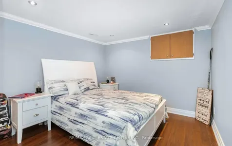 6522 Edenwood Drive Mississauga ON L5N 3L6