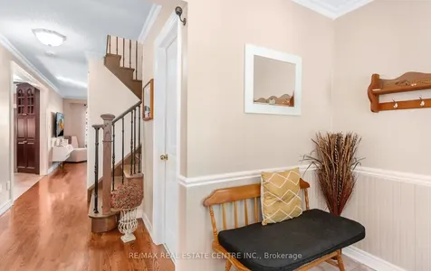 6522 Edenwood Drive Mississauga ON L5N 3L6