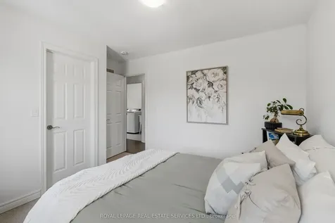 3875 Tufgar Crescent Burlington ON L7M 1N7
