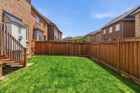 3875 Tufgar Crescent Burlington ON L7M 1N7