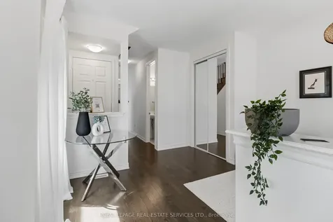 3875 Tufgar Crescent Burlington ON L7M 1N7