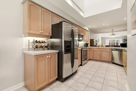 2140 Turnberry Road Burlington ON L7M 4L8