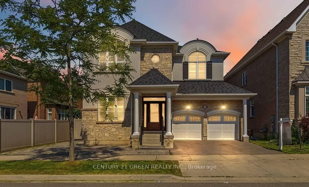 140 Magnolia Crescent Oakville ON L6M 4M1