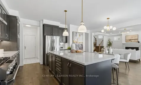 140 Magnolia Crescent Oakville ON L6M 4M1