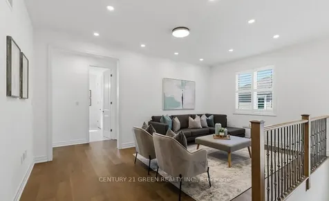 140 Magnolia Crescent Oakville ON L6M 4M1
