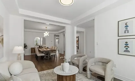 140 Magnolia Crescent Oakville ON L6M 4M1