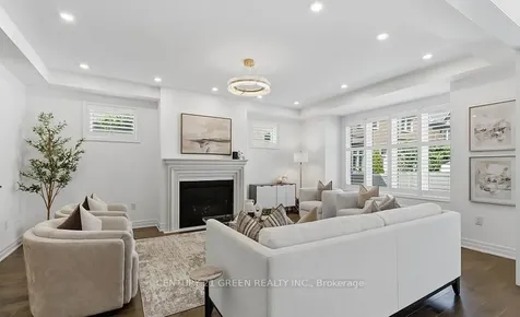 140 Magnolia Crescent Oakville ON L6M 4M1
