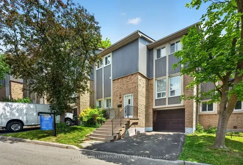 900 Dundas Street W Mississauga ON L5C 3B3