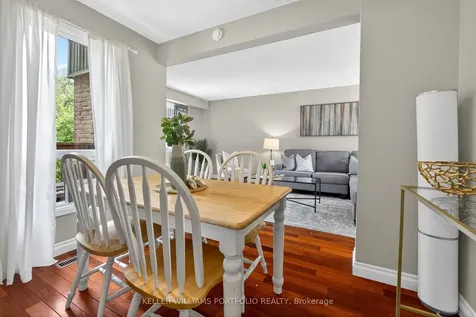 900 Dundas Street W Mississauga ON L5C 3B3