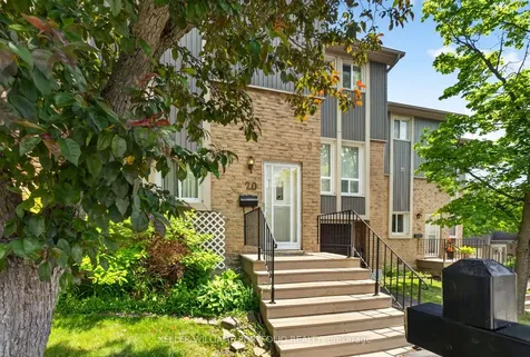 900 Dundas Street W Mississauga ON L5C 3B3