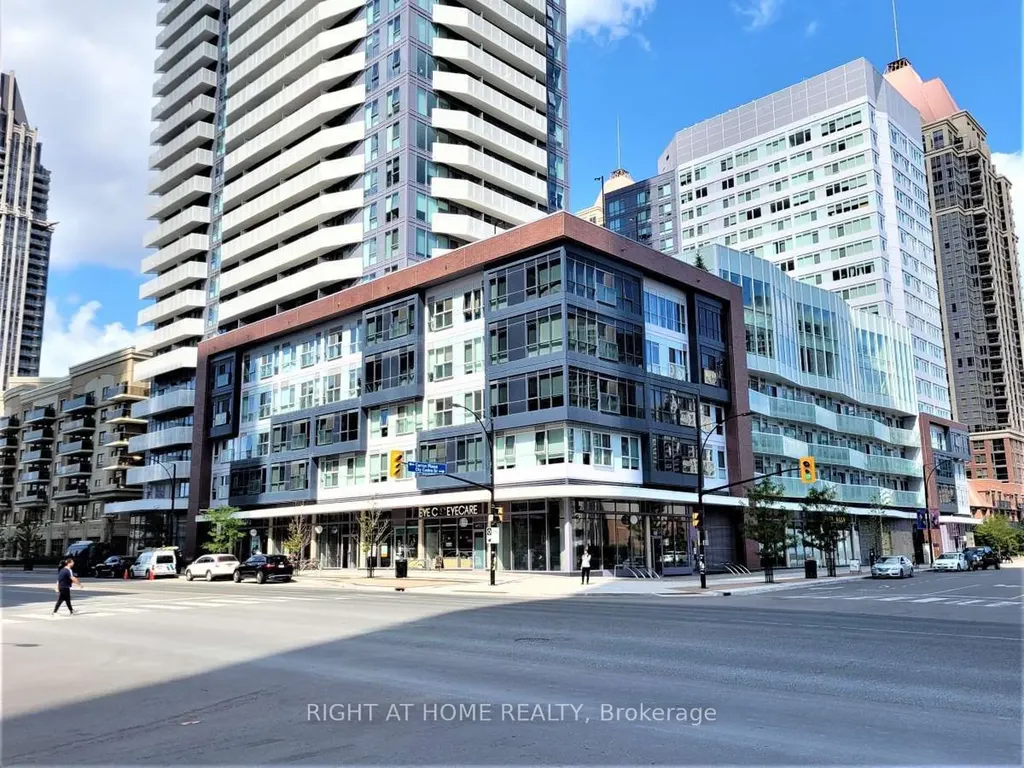 4065 Confederation Parkway Mississauga ON L5B 0L4