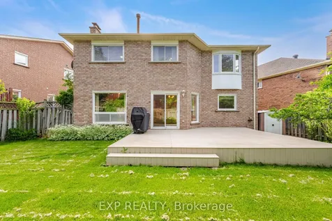 1938 Kempton Park Drive Mississauga ON L5M 2Z6